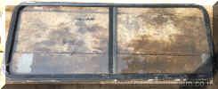 Solaglass camper sliding window 107cm 43cm (1).JPG (234379 bytes)