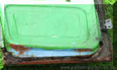 parts emporium T25 T3 near side passenger door green lime rust.JPG (145489 bytes)