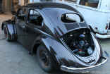 1956 vw oval beetle project rear bumper and door handle.jpg (199866 bytes)