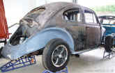 IRISH CKD 1953 OVAL VW BEETLE PROJECT (120)HENRY .JPG (150980 bytes)