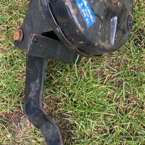 Automatic brake pedal LHD