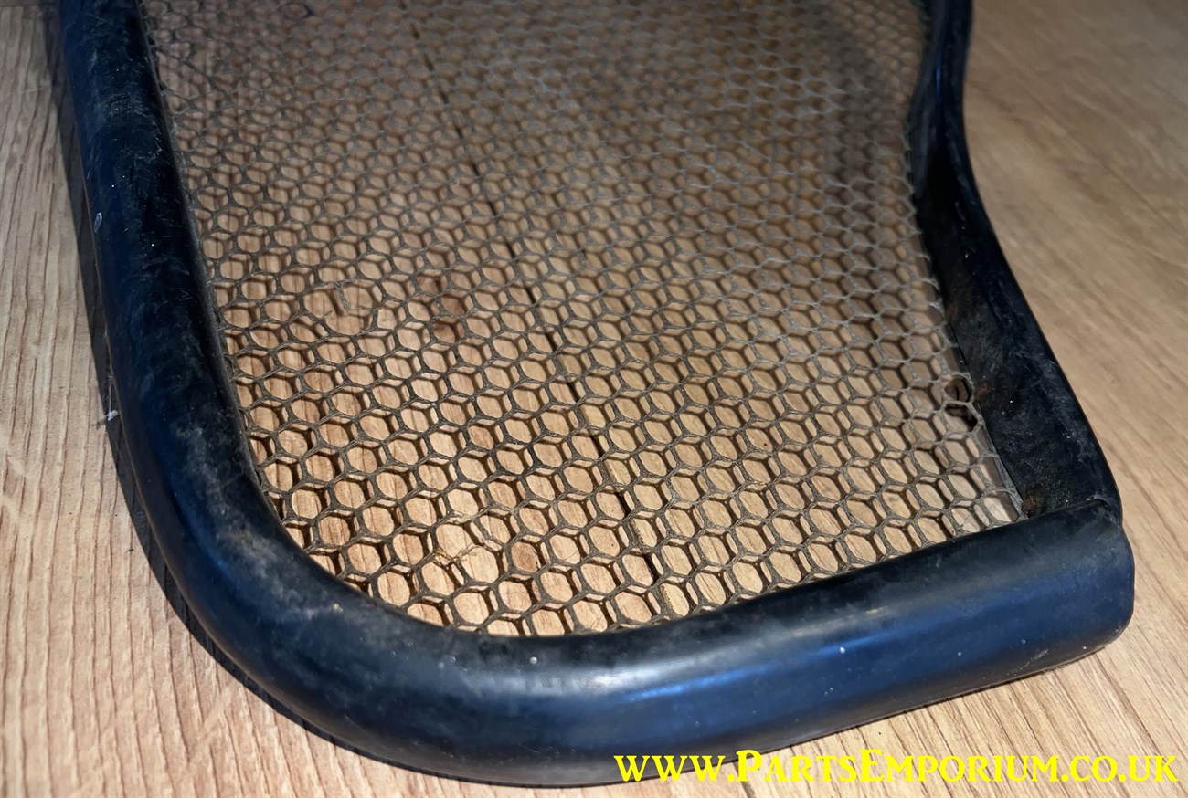 bay window Cab Parcel Shelves - Image 4