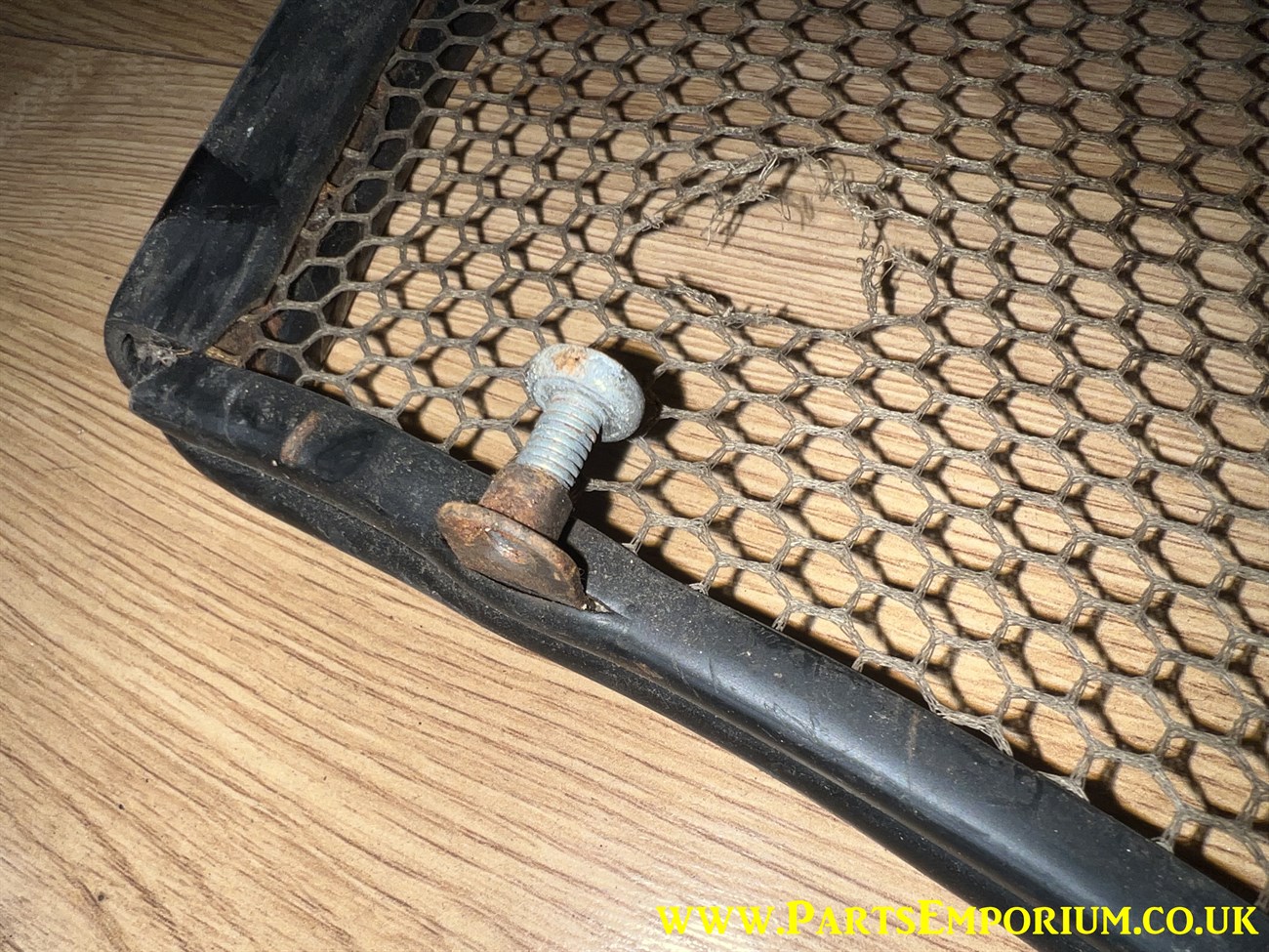 bay window Cab Parcel Shelves - Image 8