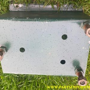 Bay window spare wheel mount