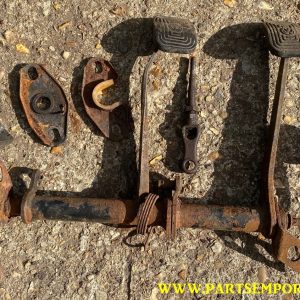 Beetle Pedal Kit FF £ RHD