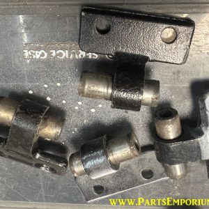 Early Bay Cab door Hinges
