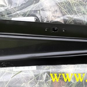Floor pan Cross member