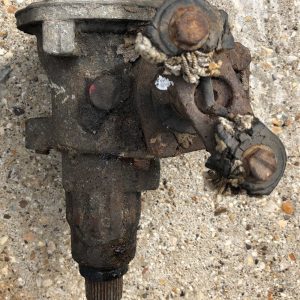 Late bay steering box RHD