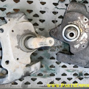 Late bay front Stub Axles / spindles