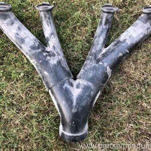 Late Bay under dash heater pipes Y piece