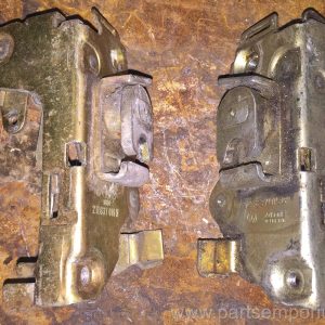 VW Bay window door lock mechanism