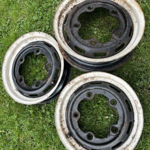 VW Beetle 1966 Only wheels - 5 Bolt semi slots