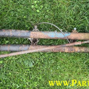VW Beetle King and link pin axle