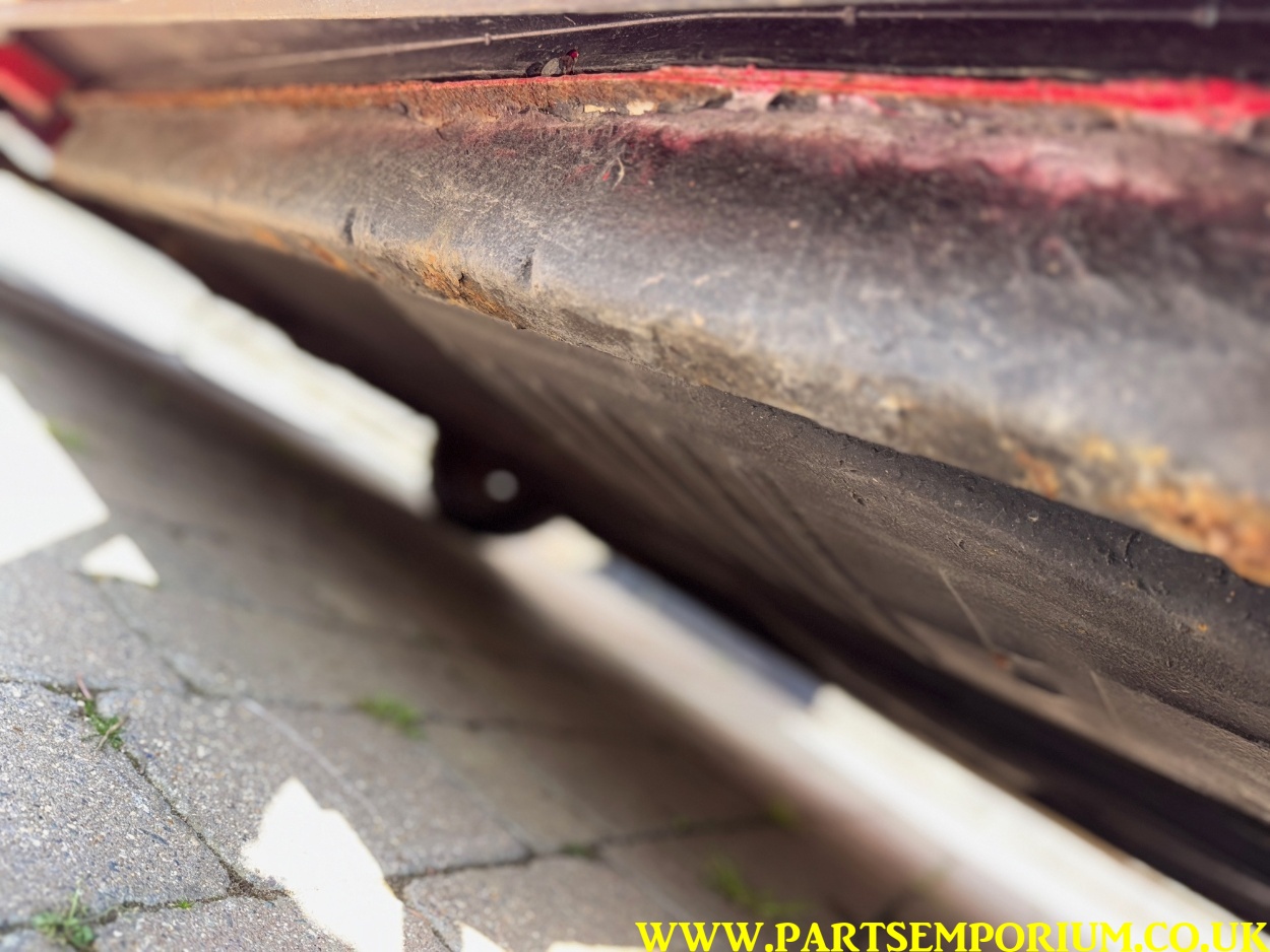 VW Karmann Cabrio - Convertible Beetle 1303 - Image 25