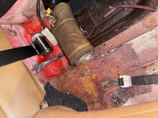 VW Karmann Cabrio - Convertible Beetle 1303 - Image 11