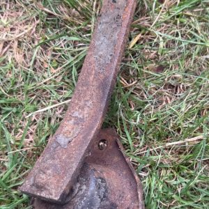 LHD bay clutch pedal lever