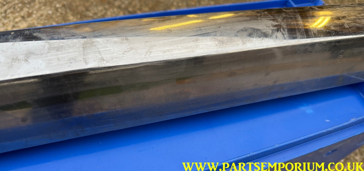 Early Audi 100 Coupe NOS rear bumper chrome - Image 15