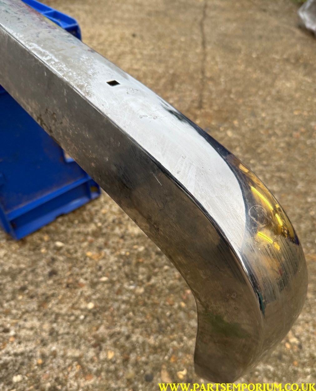 Early Audi 100 Coupe NOS rear bumper chrome - Image 13