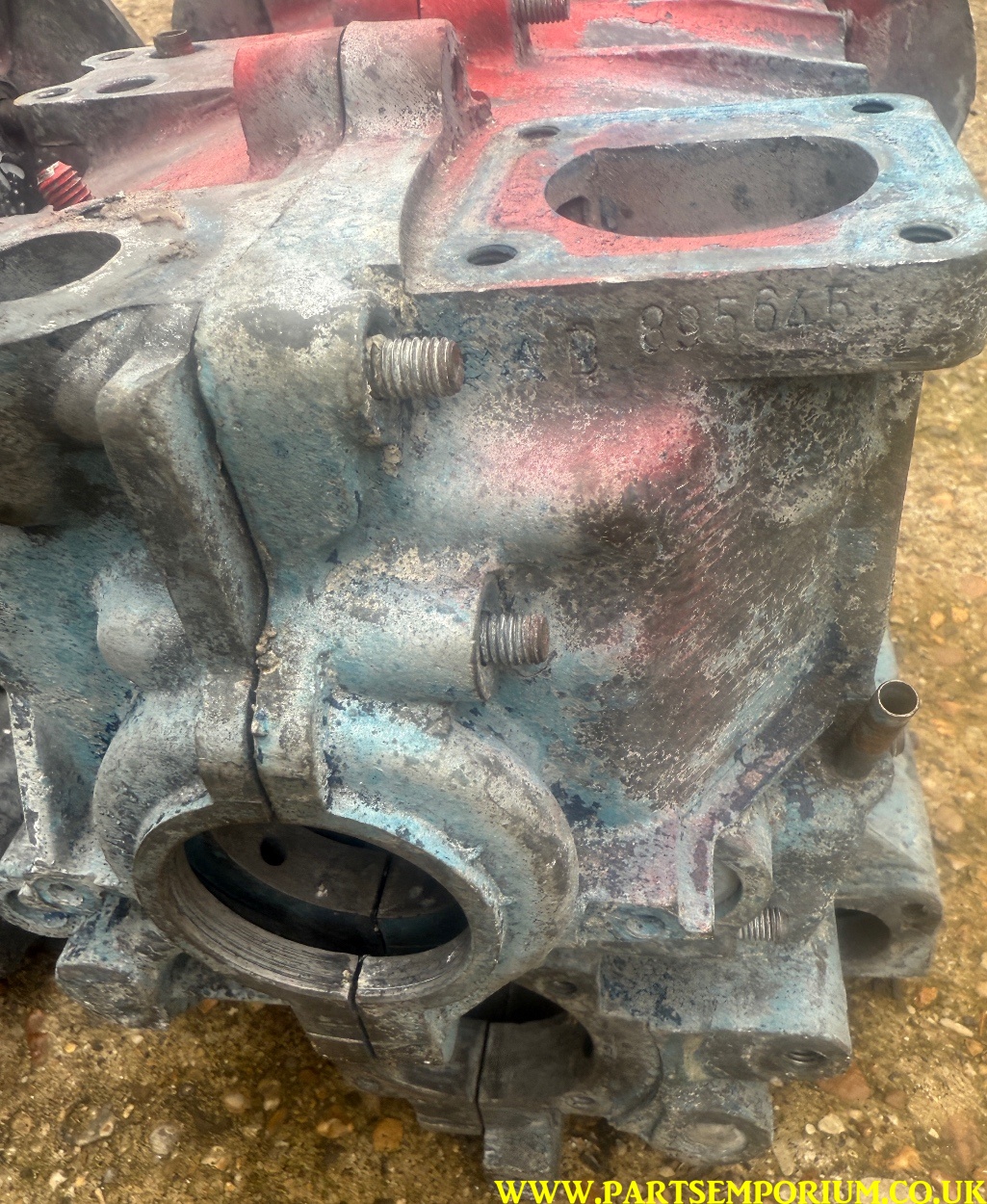 Pair of air cooled cases - scrap? Spares? - Image 7