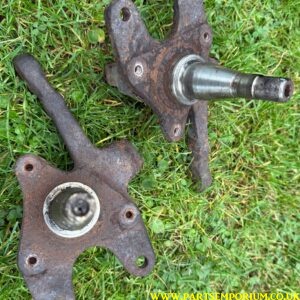 Late disc brake stub axles