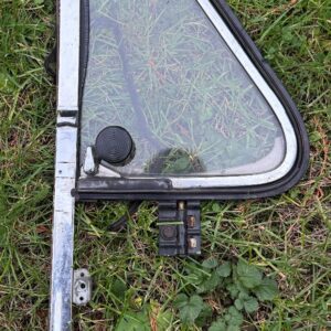 VW Type 3 opening quarter light