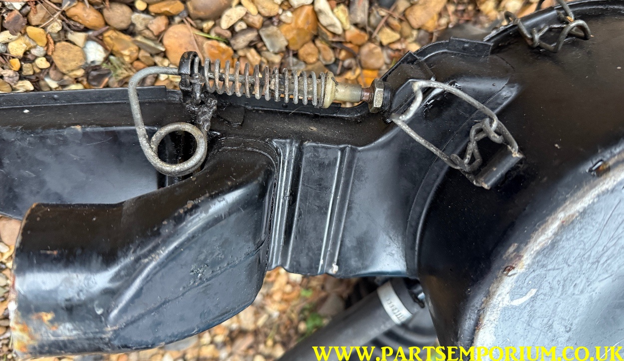 VW Bay window Type 2 air filter - Image 8