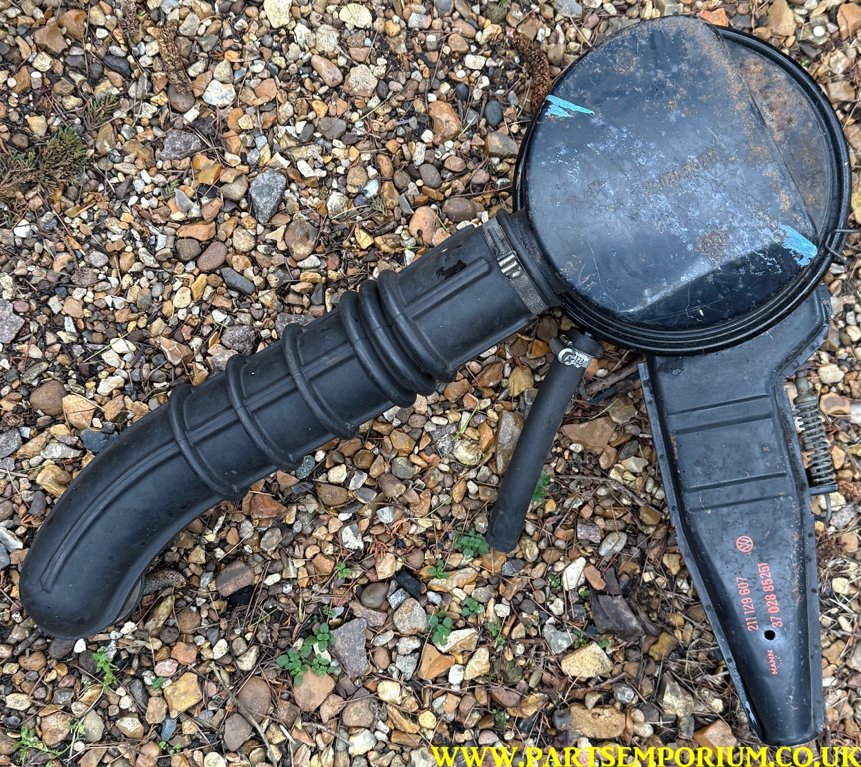 VW Bay window Type 2 air filter - Image 14