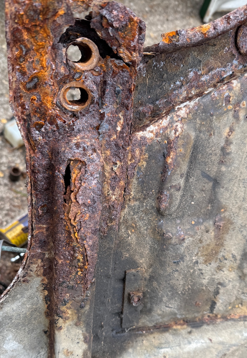 VW Beetle Chassis - 1973 1303 L reg - Image 12