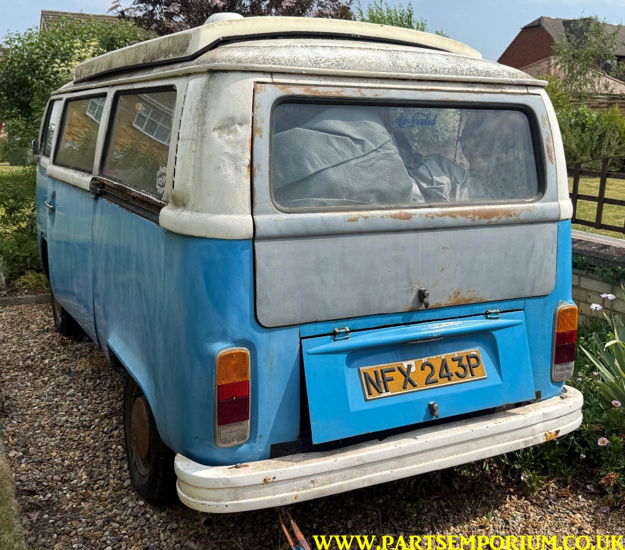 Rusty VW Bay window T2 Camper project / spares or repairs – pop top bus cheap Bay