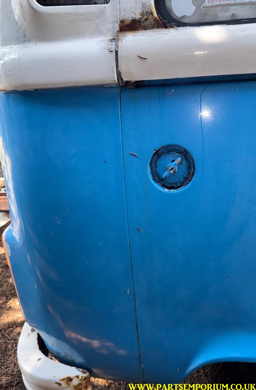 Rusty VW Bay window T2 Camper project / spares or repairs - pop top bus cheap Bay - Image 45