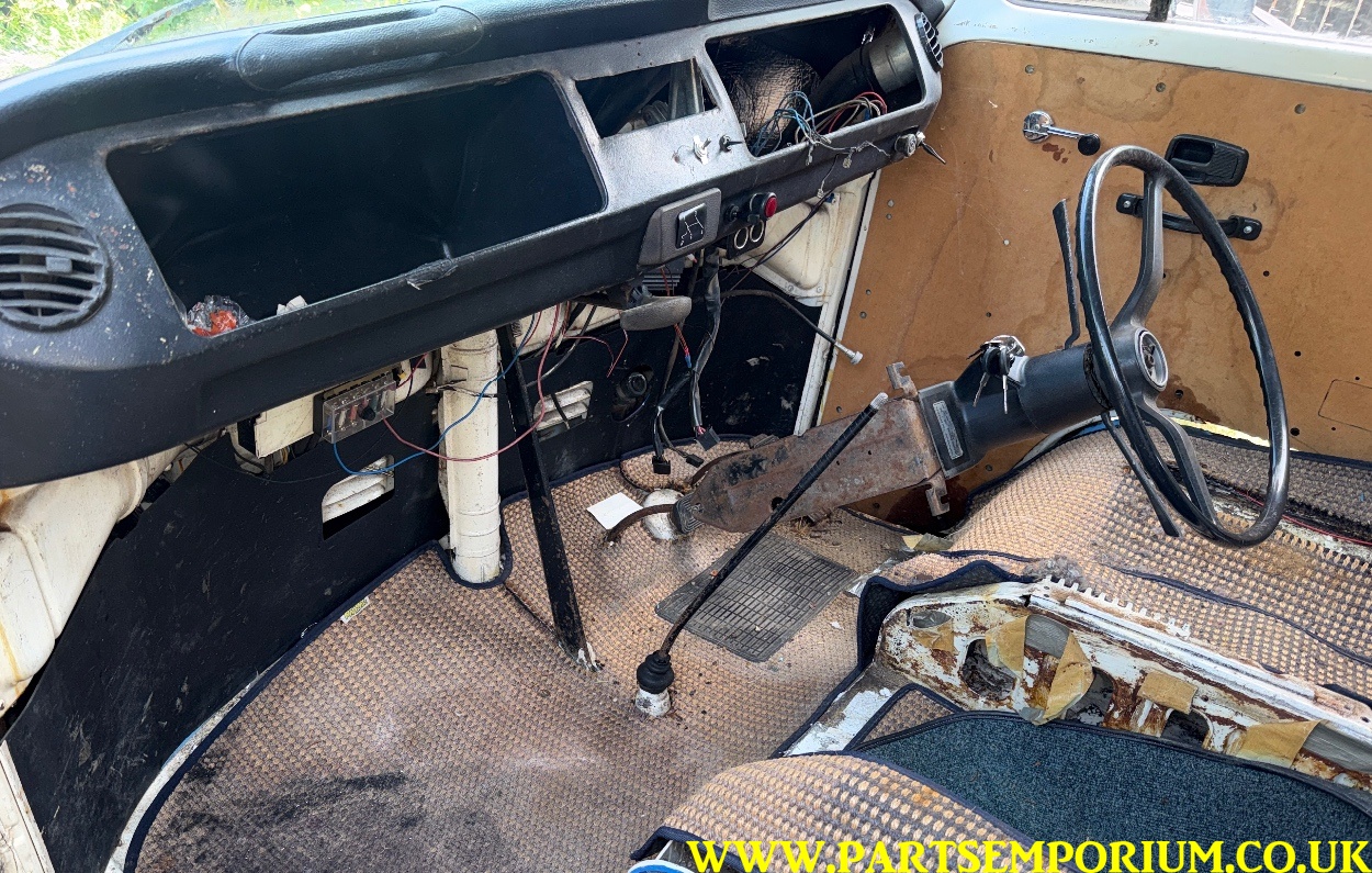 Rusty VW Bay window T2 Camper project / spares or repairs - pop top bus cheap Bay - Image 84