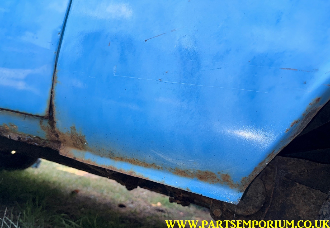 Rusty VW Bay window T2 Camper project / spares or repairs - pop top bus cheap Bay - Image 82