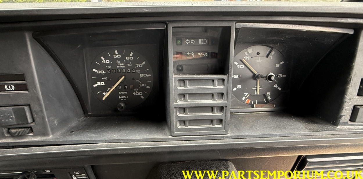VW T25 T3 Project for Sale 1989 Petrol 1915cc - Spares or Repairs? - Image 57