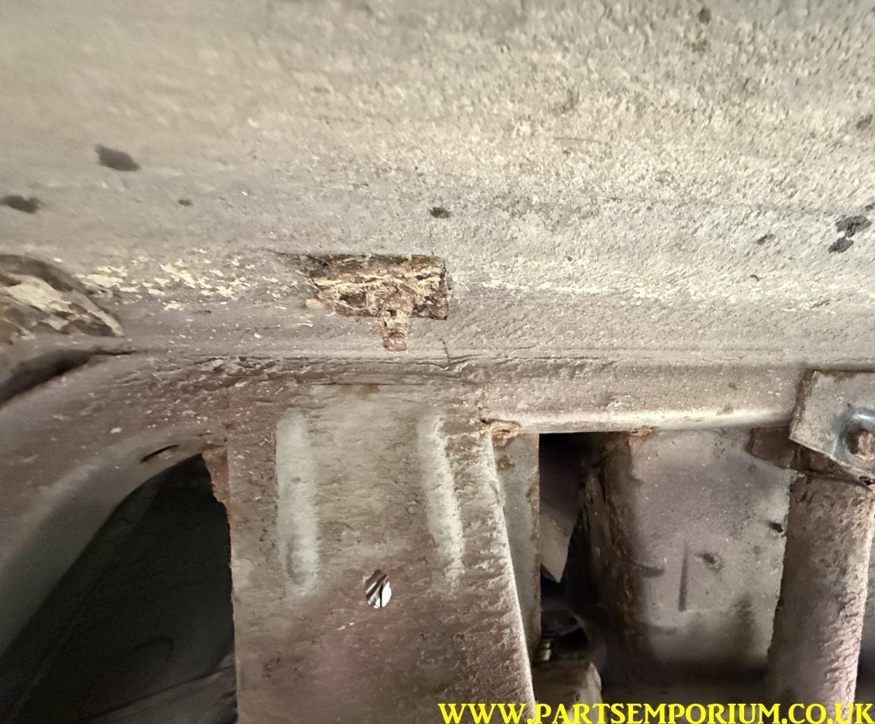 VW T25 T3 Project for Sale 1989 Petrol 1915cc - Spares or Repairs? - Image 35