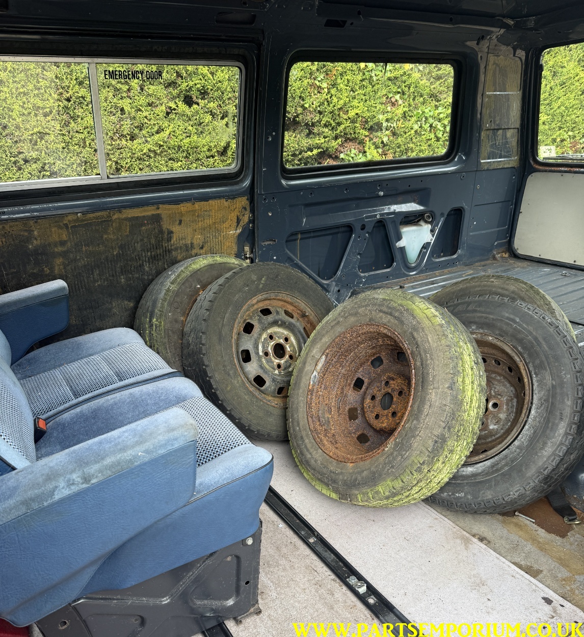 VW T25 T3 Project for Sale 1989 Petrol 1915cc - Spares or Repairs? - Image 11