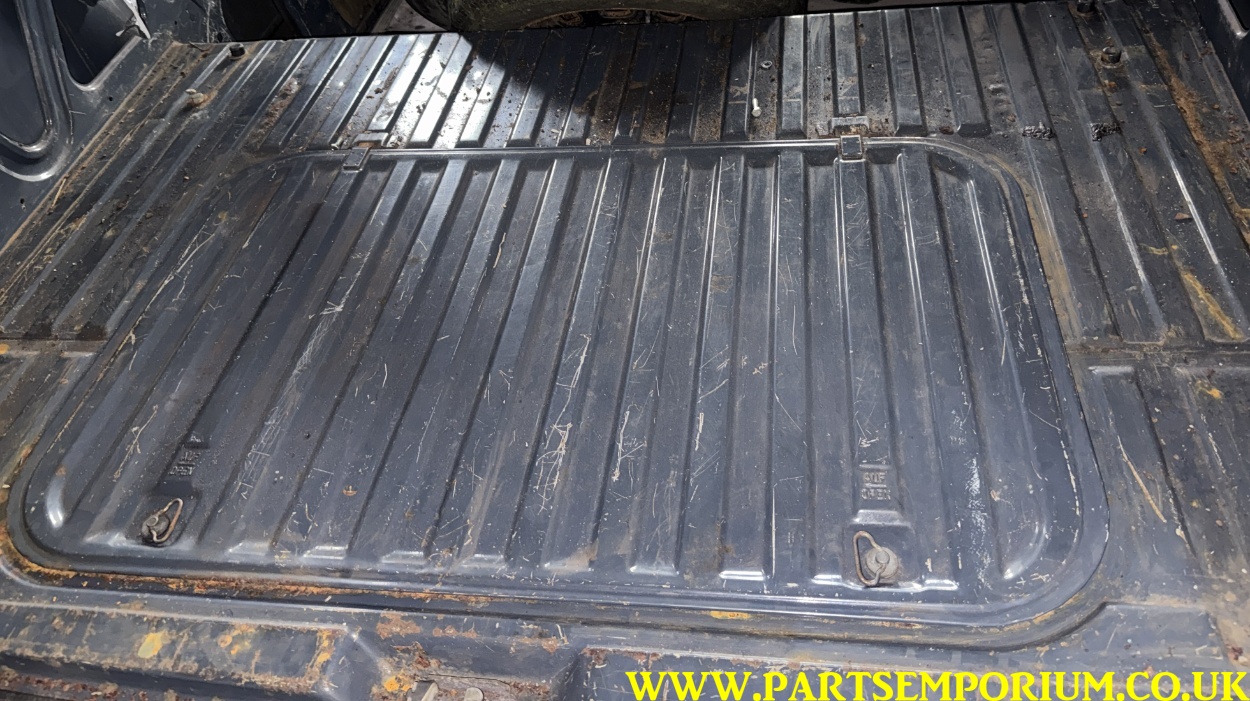 VW T25 T3 Project for Sale 1989 Petrol 1915cc - Spares or Repairs? - Image 2
