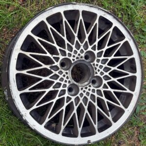 Porsche 924 Le Mans wheel 477601031HJ - damaged