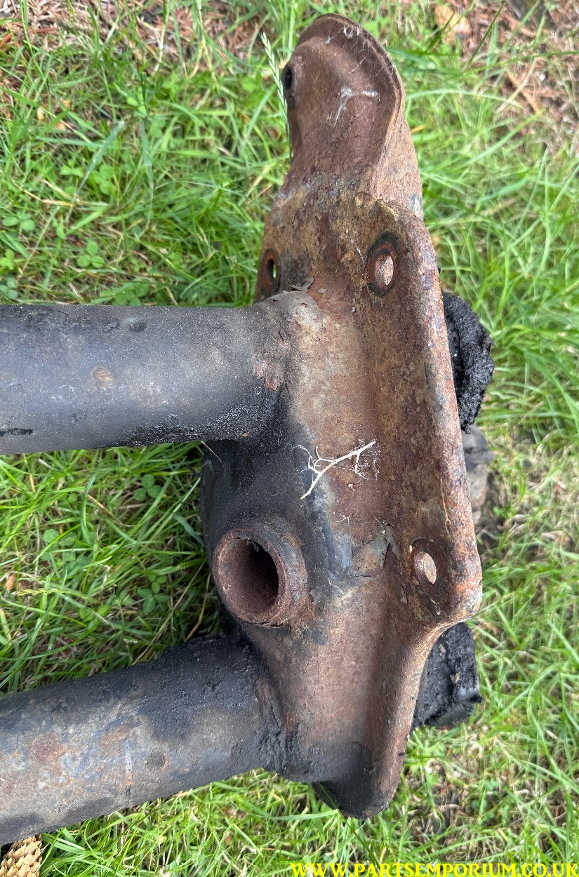 VW Bay window camper axle beam - Image 11