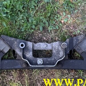 VW T25 Water cooled T3 Volkswagen engine support bar and bracket
